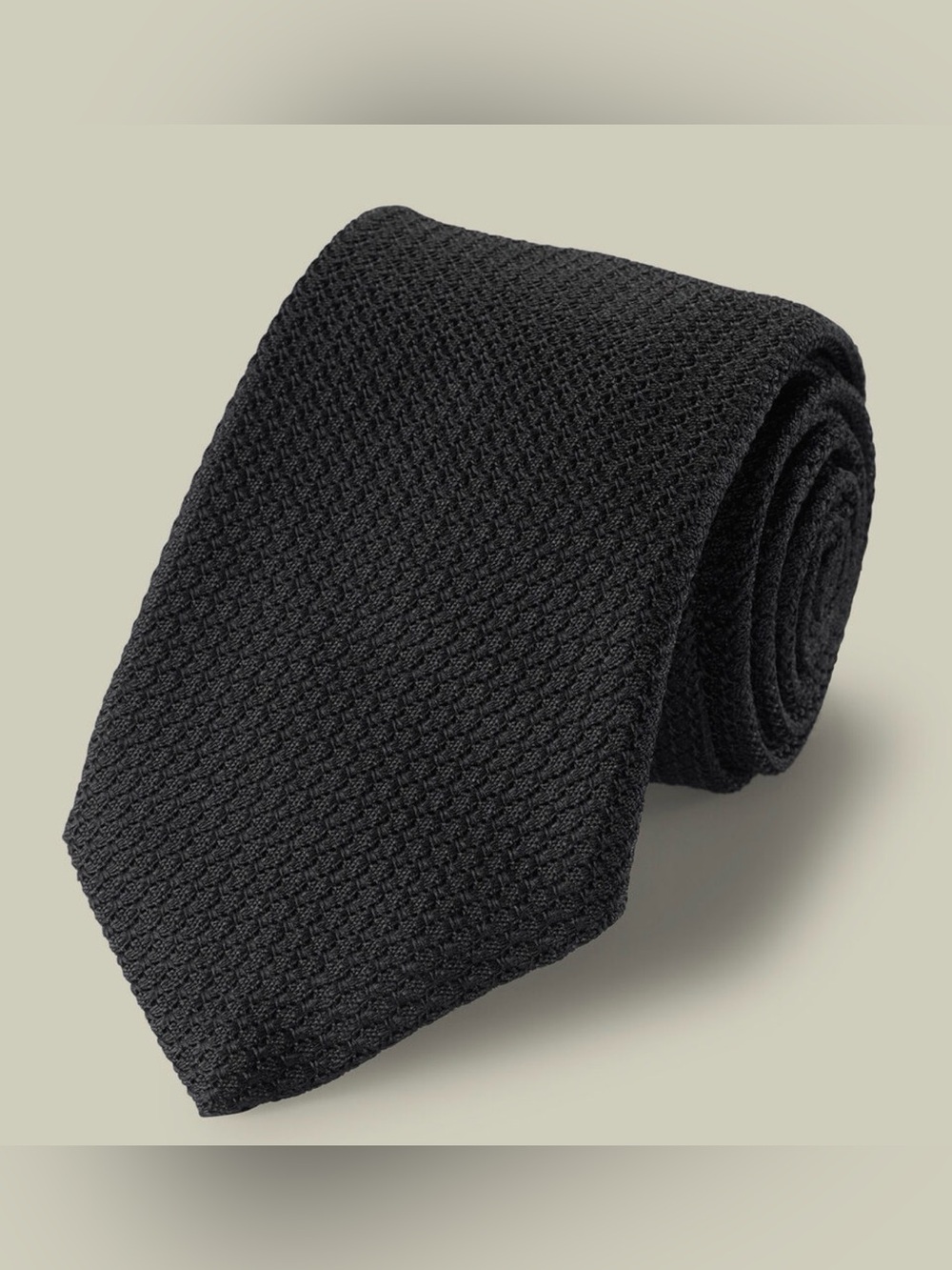 Charles Tyrwhitt 100% Silk Tie. Black. Formal